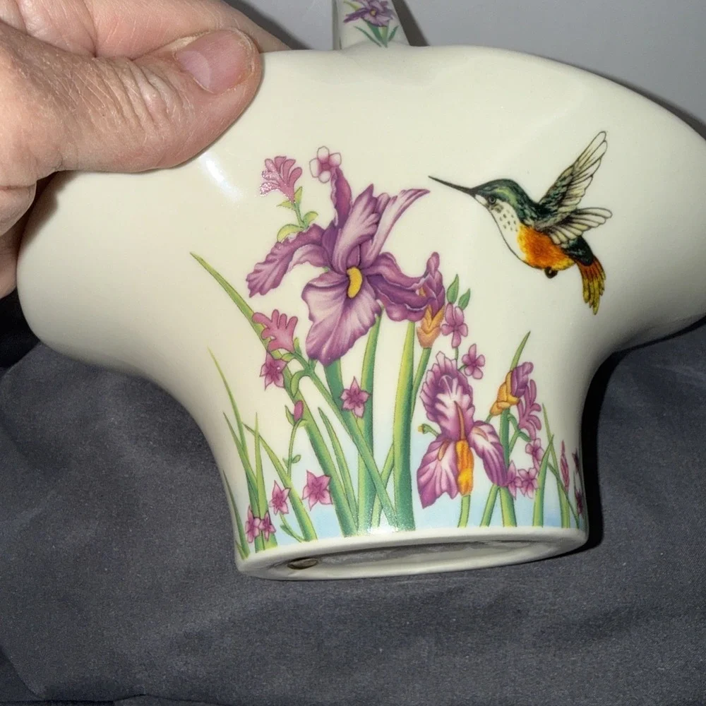 Porcelain Hummingbird Floral Basket Candy Dish Bowl Vase Planter 7.5